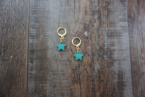 Teal blue star huggies