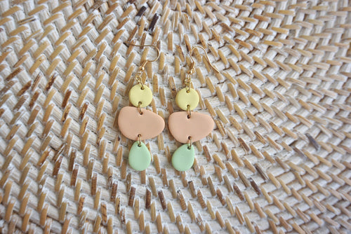 Sherbet circle geometric earrings