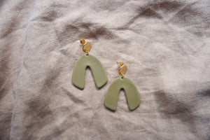 Olive green horseshoes
